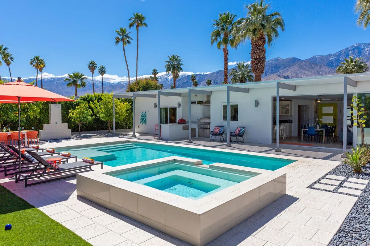 Lost Palms Oasis