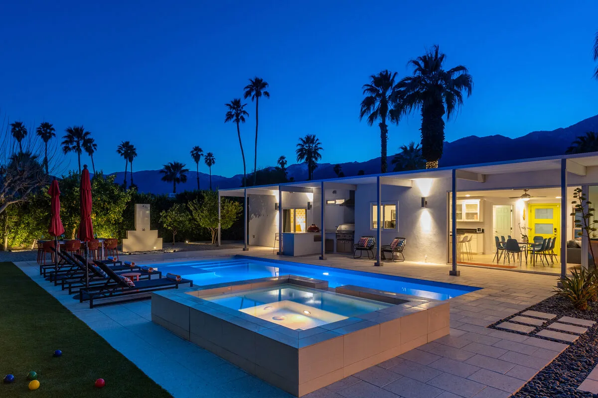 Lost Palms Oasis