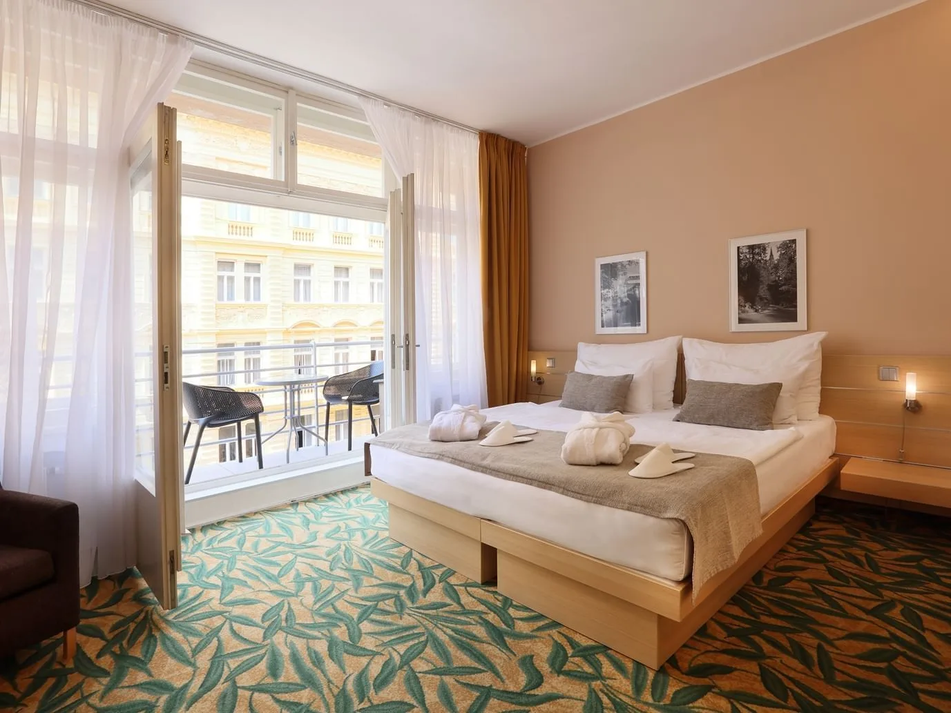 Superior room with balcony