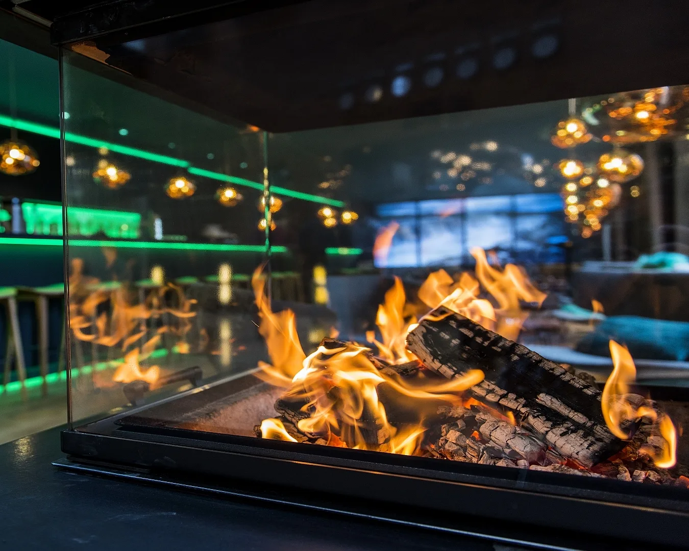 Interior del restaurante del ARCADEON.
