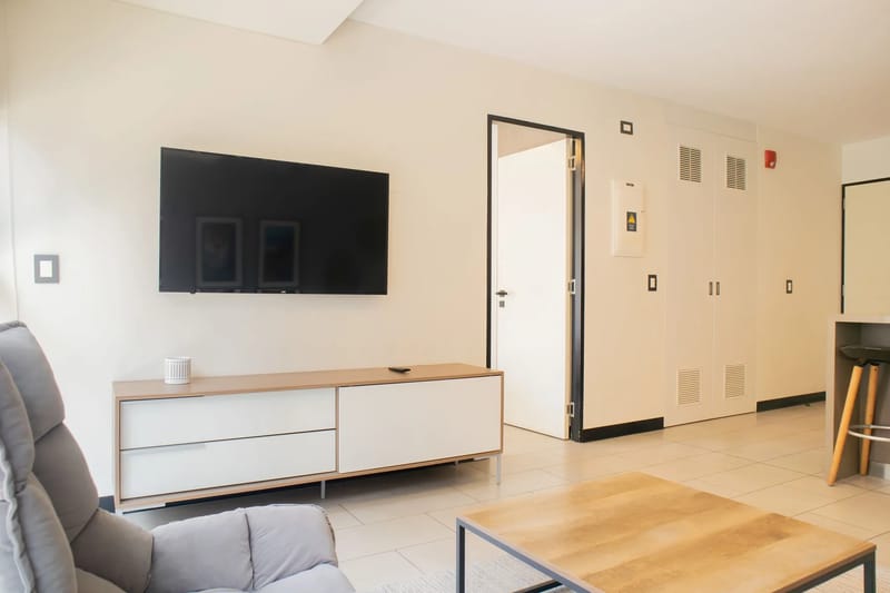 Premium 1BR in Exclusive San Isidro