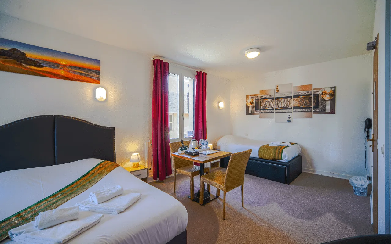 Triple room