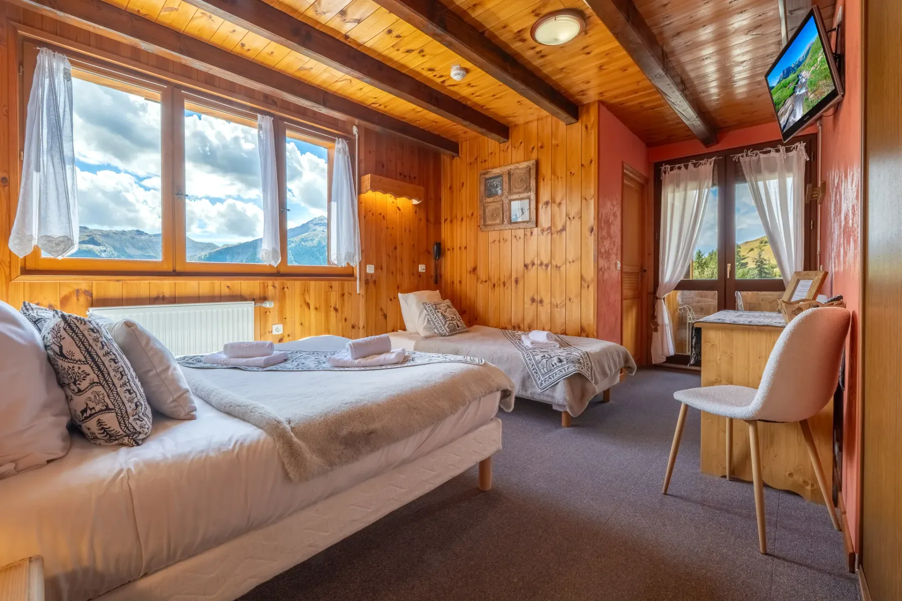 Habitación triple para huéspedes