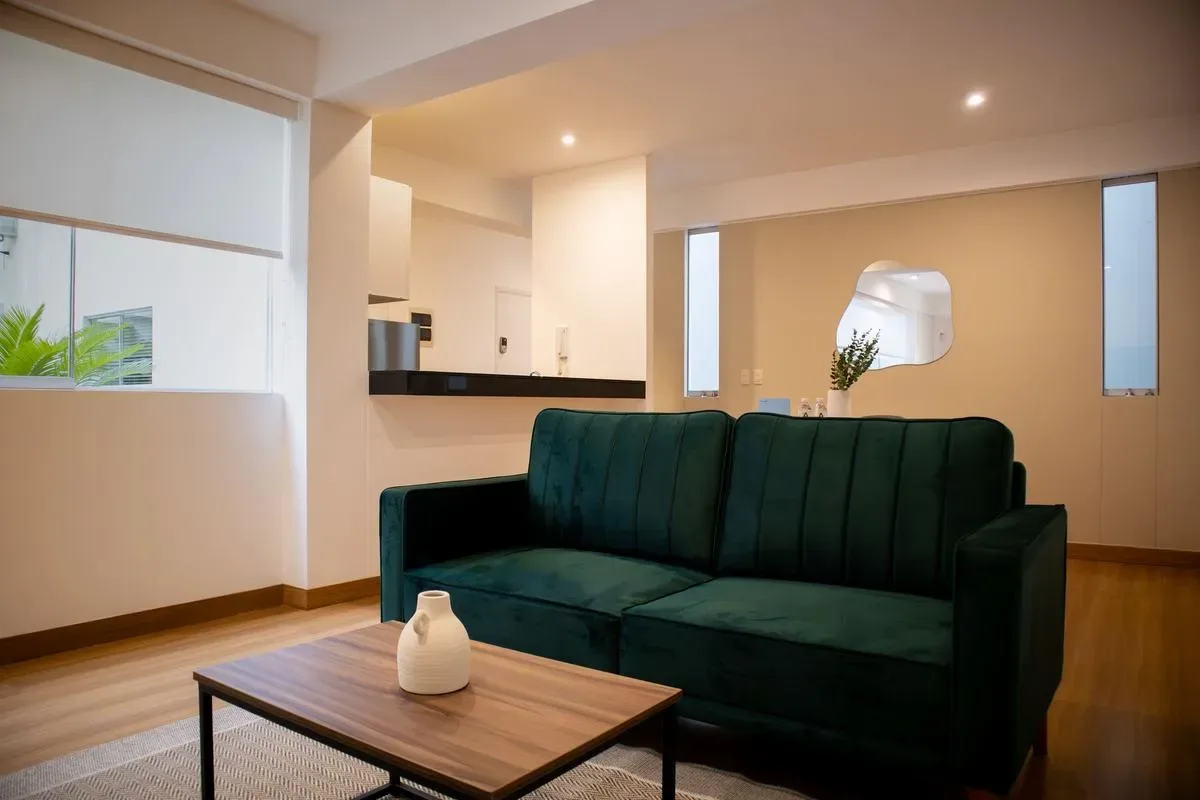Striking 1BR near Malecon in Miraflores