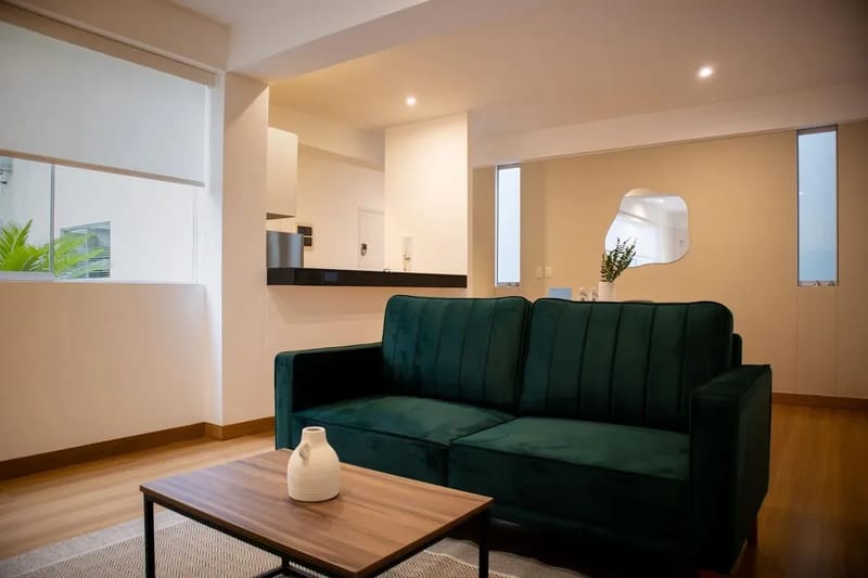 Striking 1BR near Malecon in Miraflores