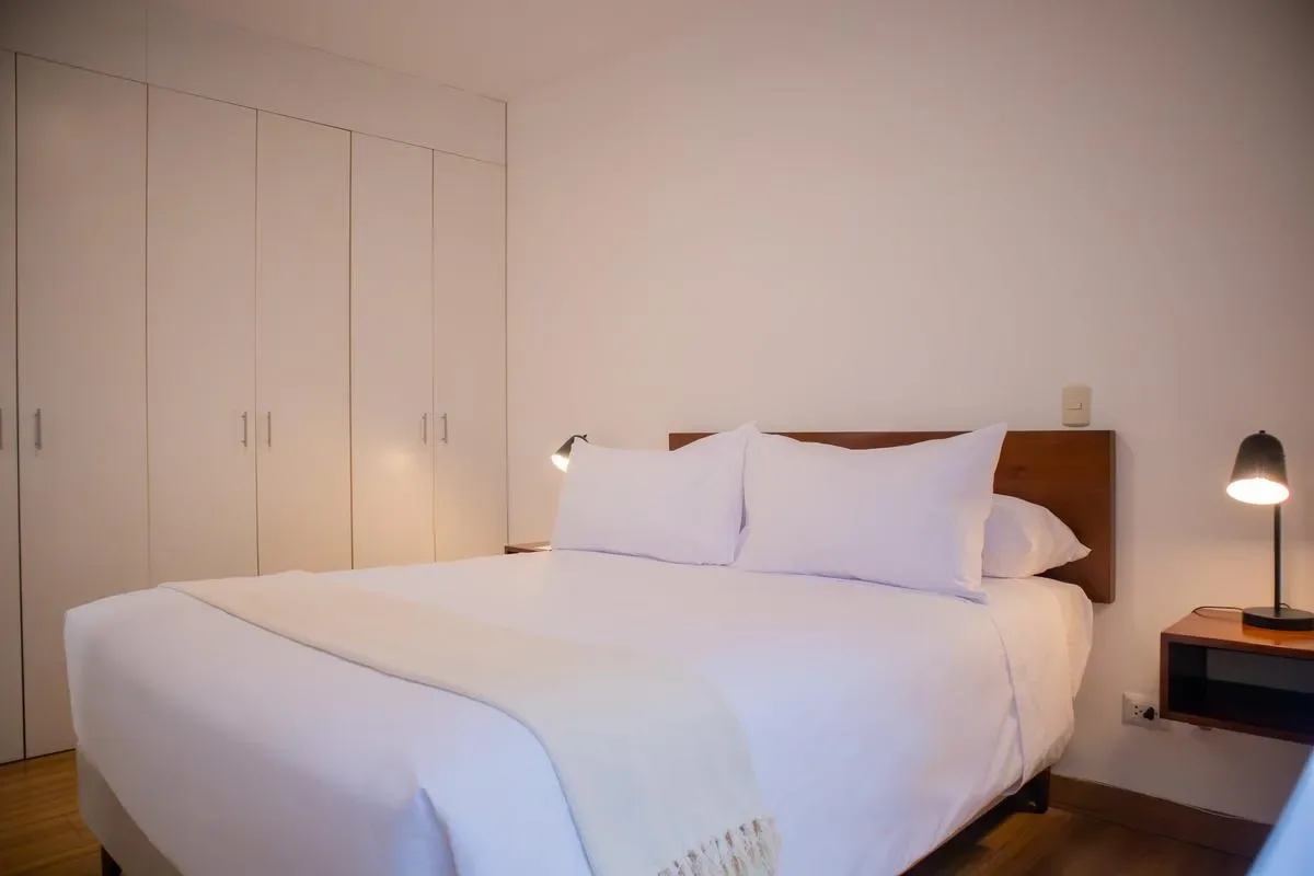 Striking 1BR near Malecon in Miraflores
