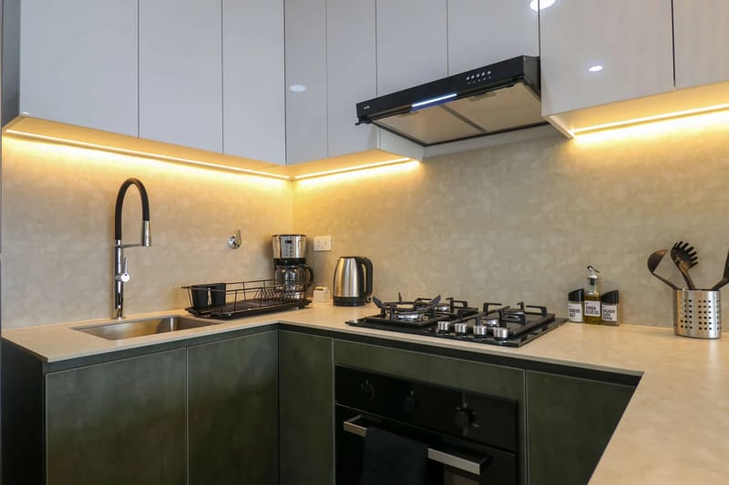 Upscale 2BR w/ Balcony & View in Miraflores