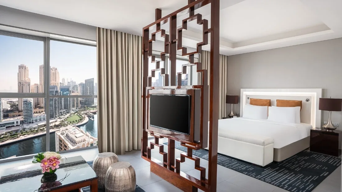 Grand King Suite with Soluna Beach Access