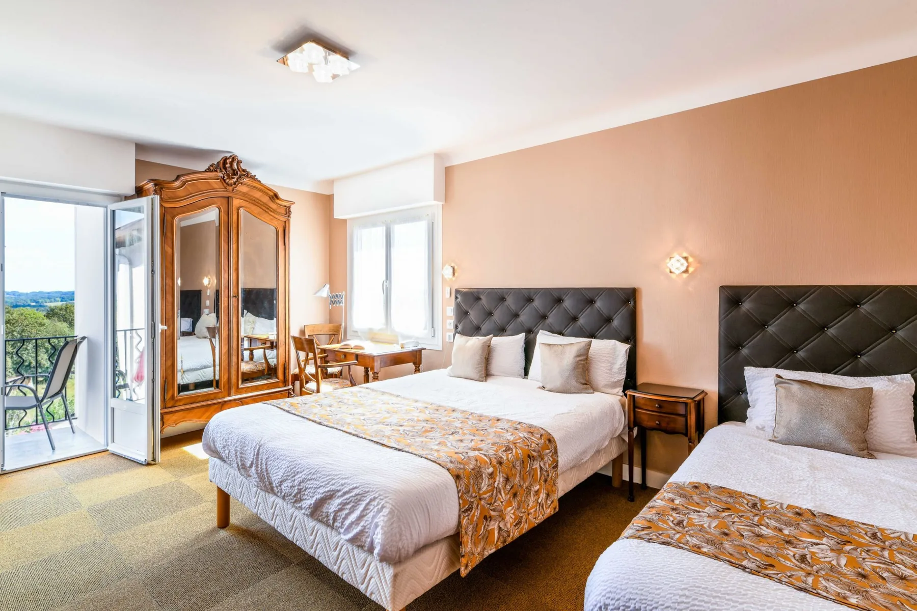 Superior guest room