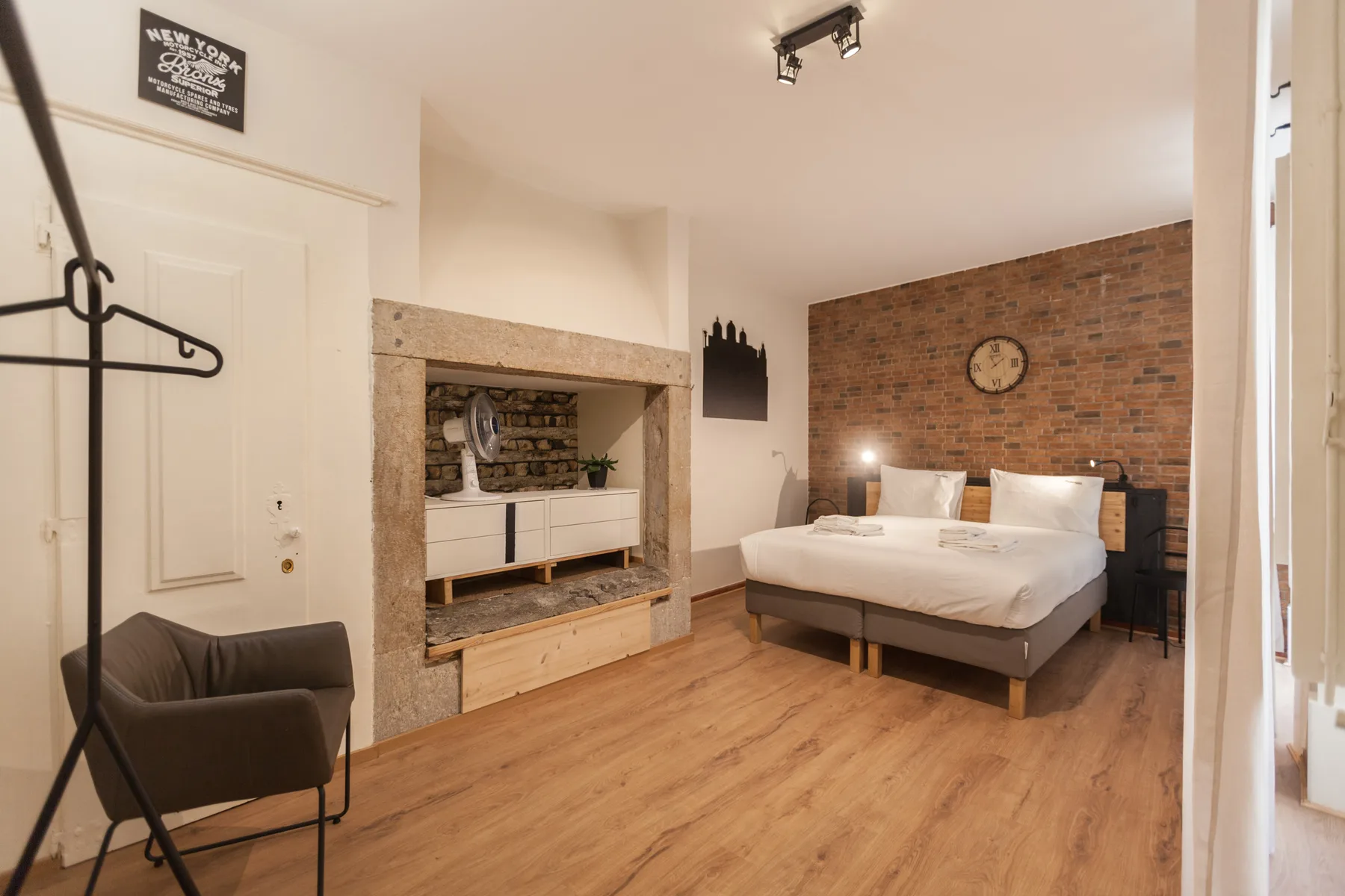 Apartment in Lisbon - FLH Bairro Alto Spacious Apartment