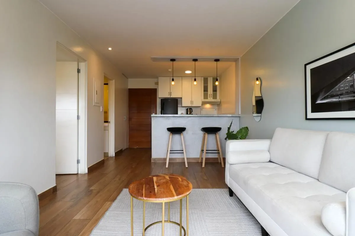 Fantastic 1BR with Balcony in Miraflores