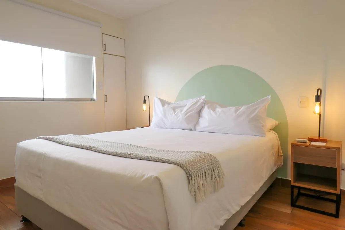 Fantastic 1BR with Balcony in Miraflores
