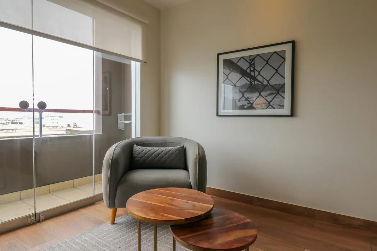 Fantastic 1BR with Balcony in Miraflores