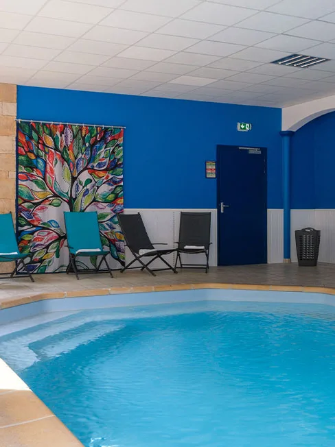 The swimming pool at Le Tulipier