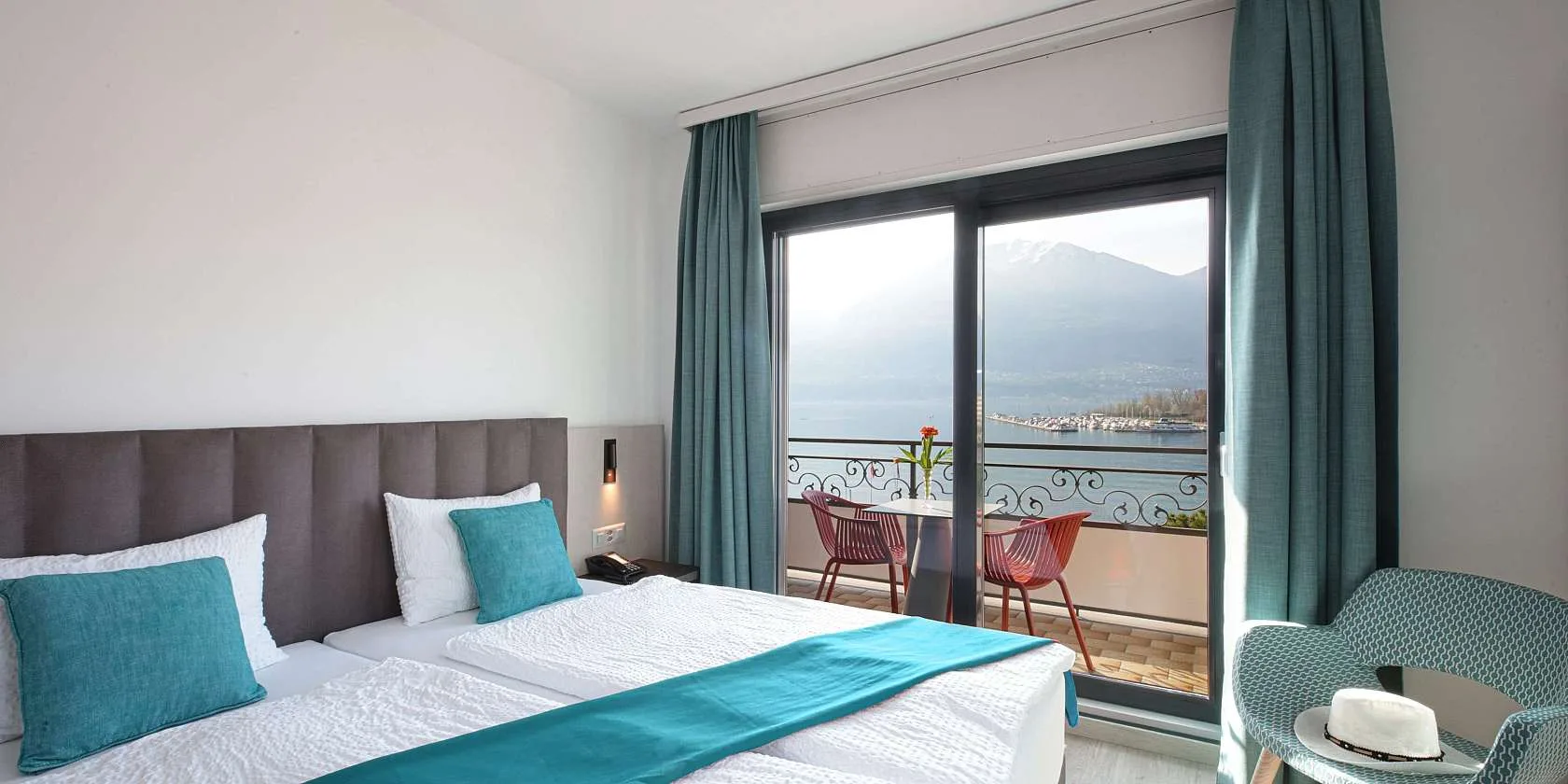 Lake-view double room