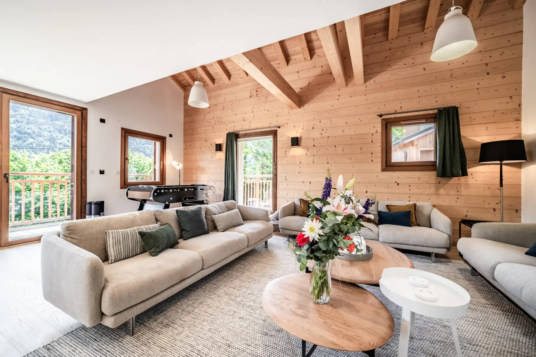 Cosy alpine living room ski chalet Arande Saint Gervais