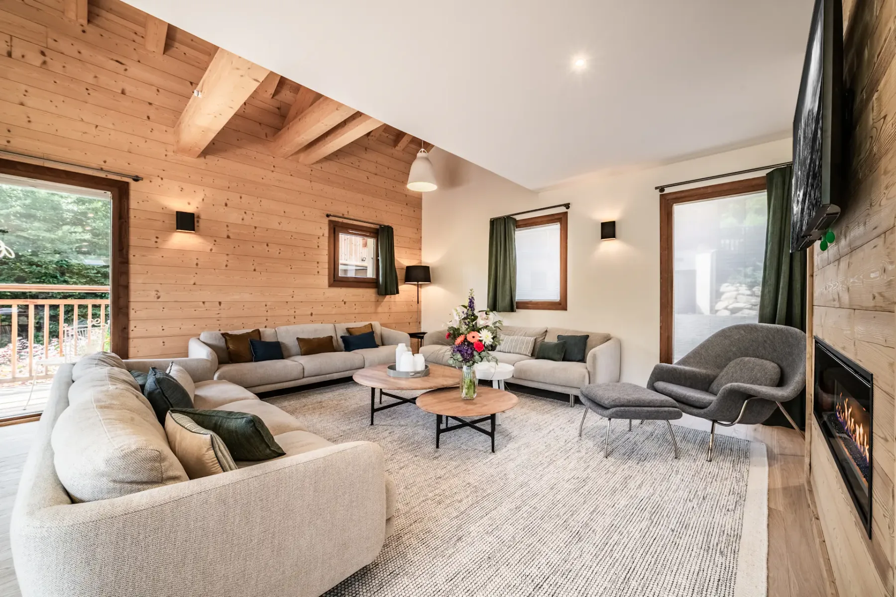 Cosy alpine living room ski chalet Arande Saint Gervais
