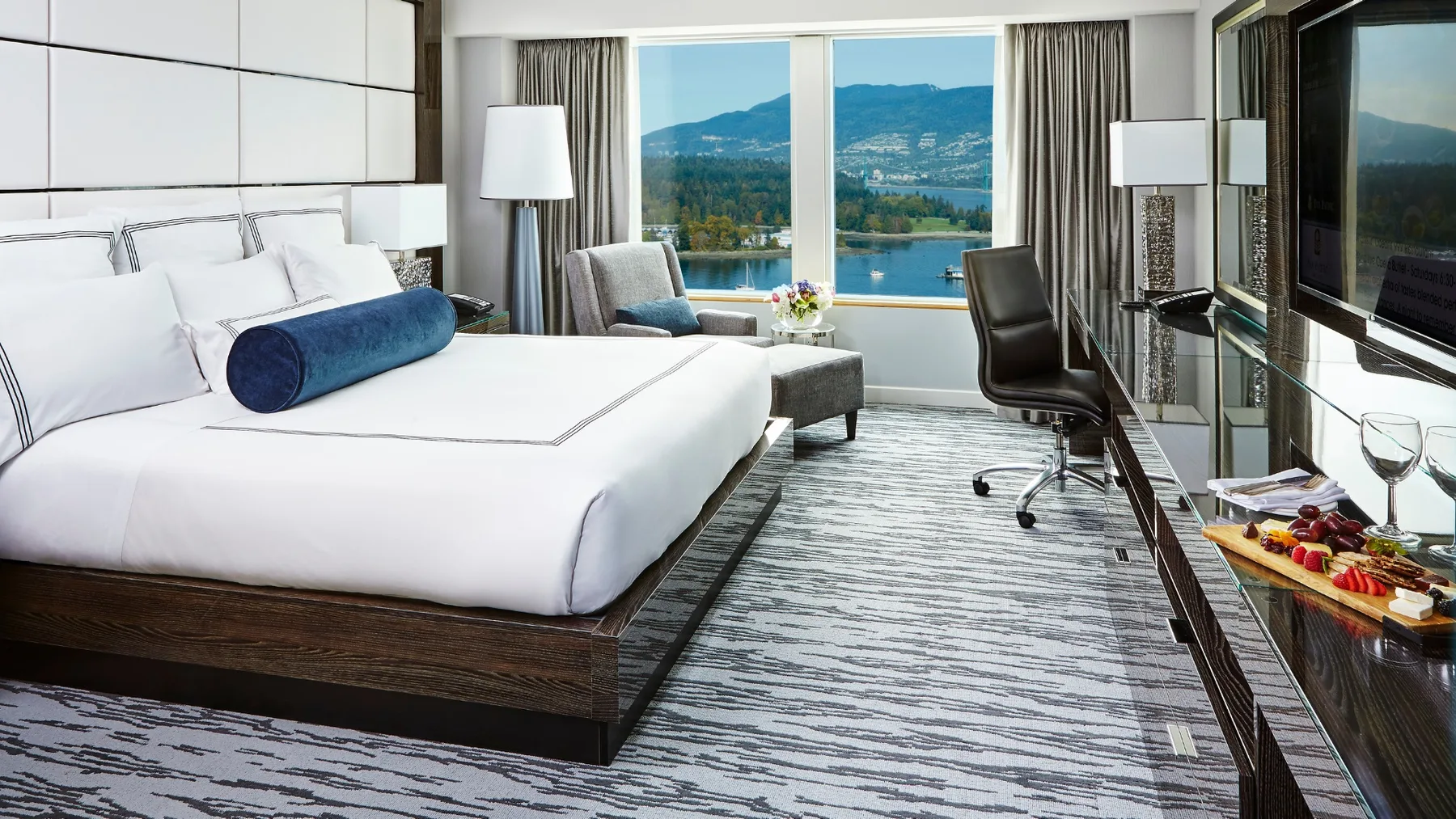 Habitación Pacific Club con vistas al puerto