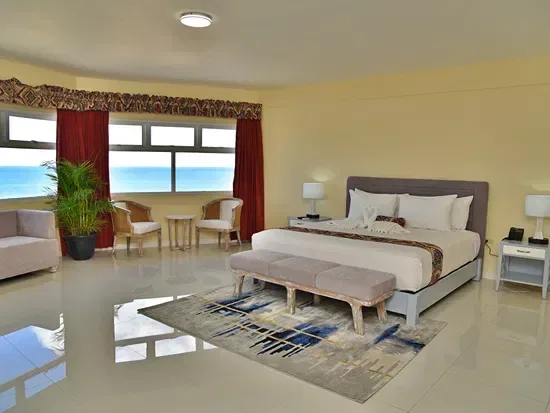 Interior de una suite deluxe