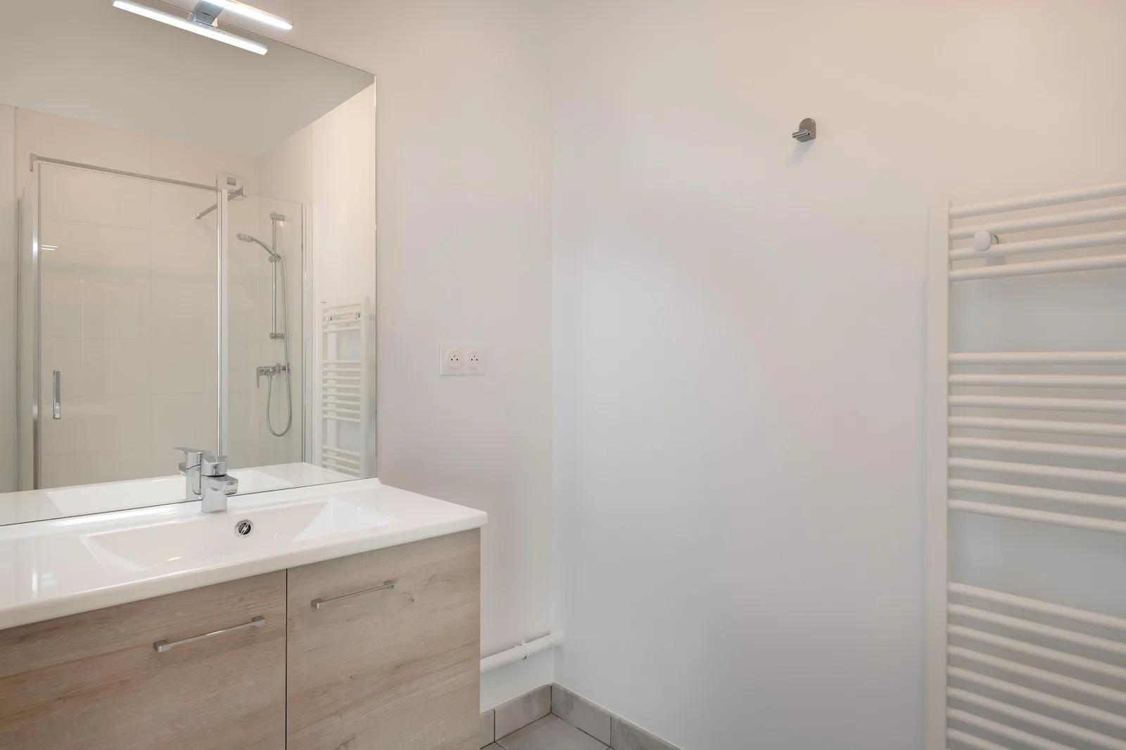 Apartment listing gallery photo.