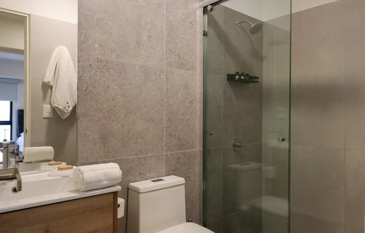 Trendy & Cozy 2BR w/ Balcony in Miraflores