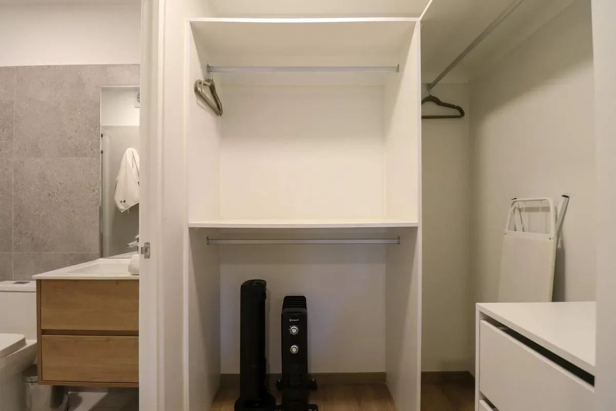 Trendy & Cozy 2BR w/ Balcony in Miraflores