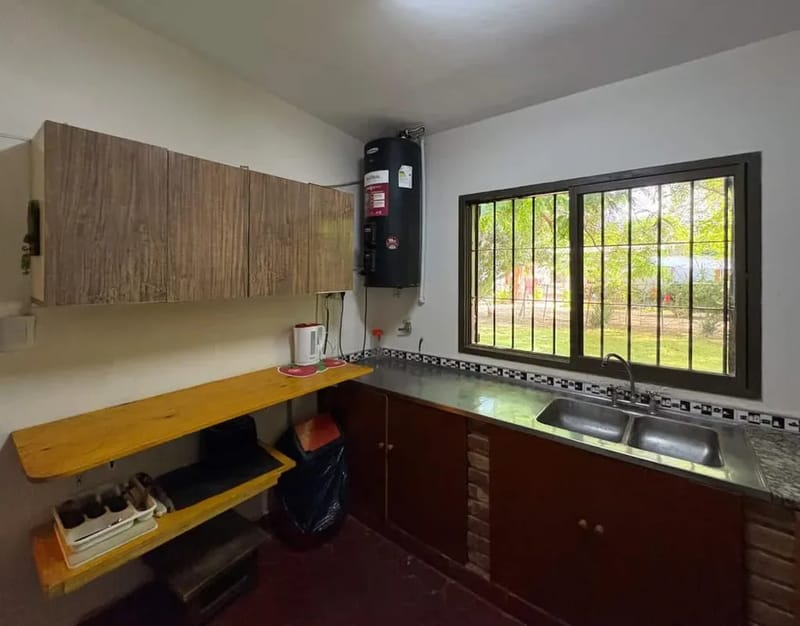 Spectacular 4BR w/ Garden Views in Mendoza