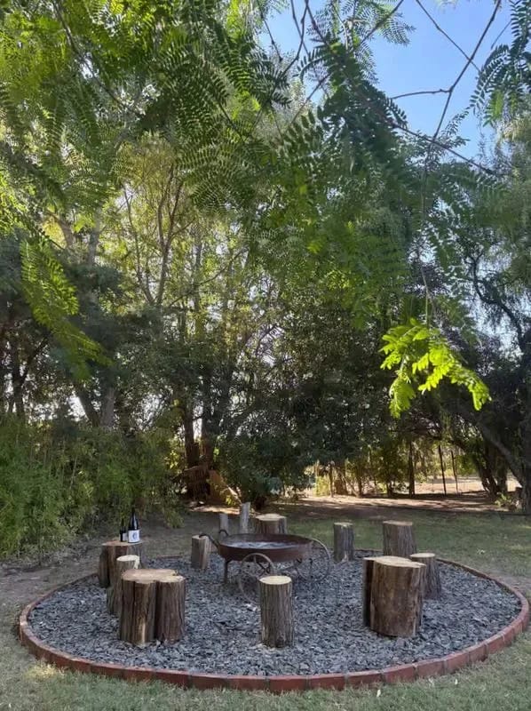 Spectacular 4BR w/ Garden Views in Mendoza