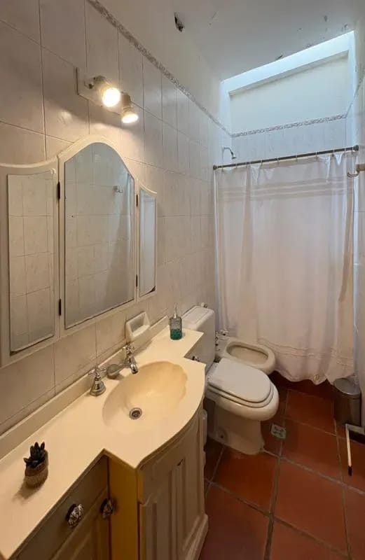 Spectacular 4BR w/ Garden Views in Mendoza