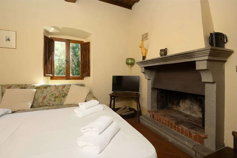 Charming Tuscan Tower with Private Pool
