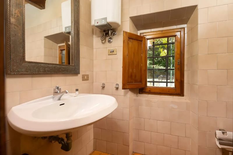 Charming Tuscan Tower with Private Pool