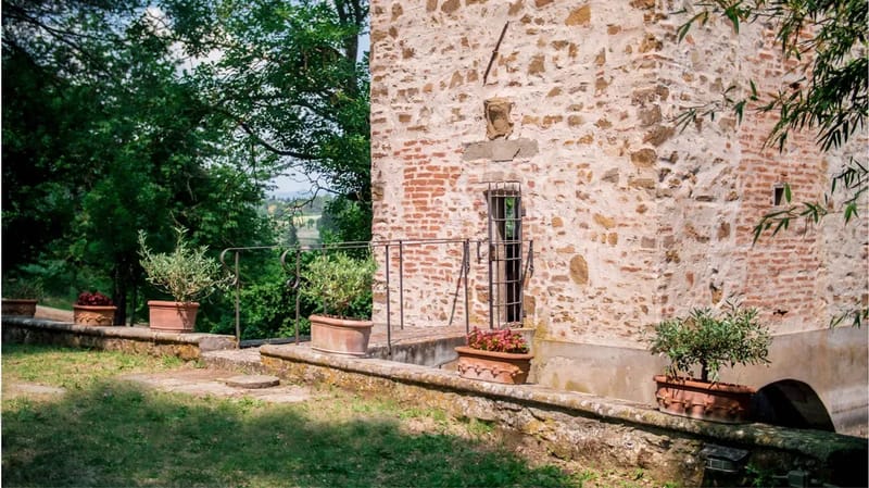 Charming Tuscan Tower with Private Pool
