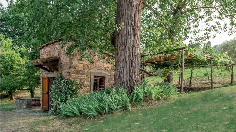 Charming Tuscan Tower with Private Pool