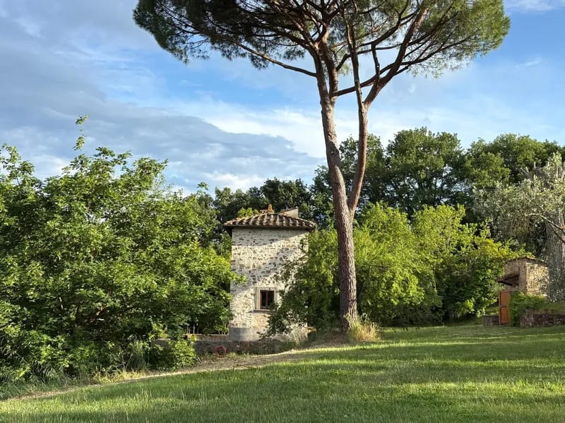 Charming Tuscan Tower with Private Pool