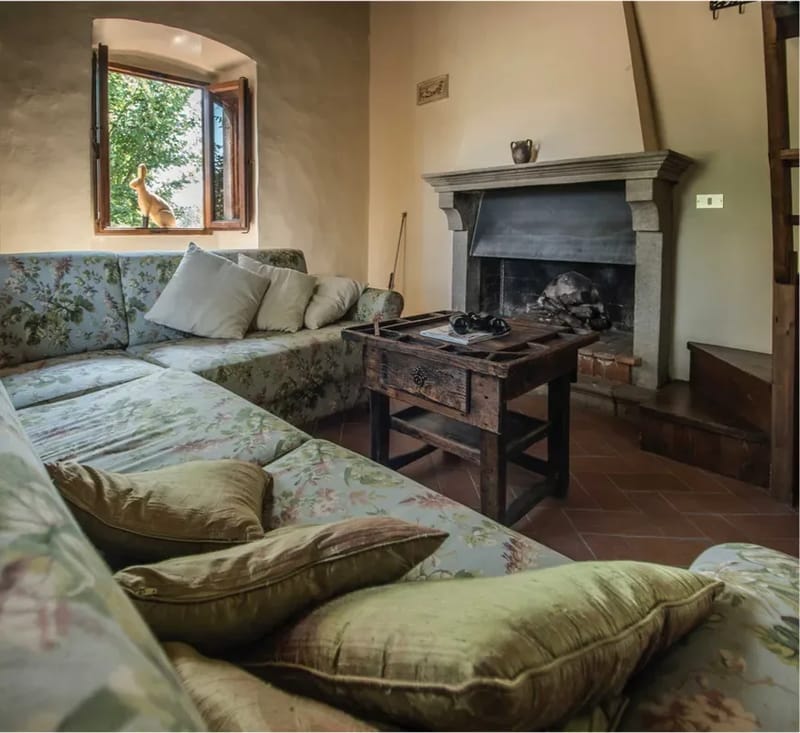 Charming Tuscan Tower with Private Pool
