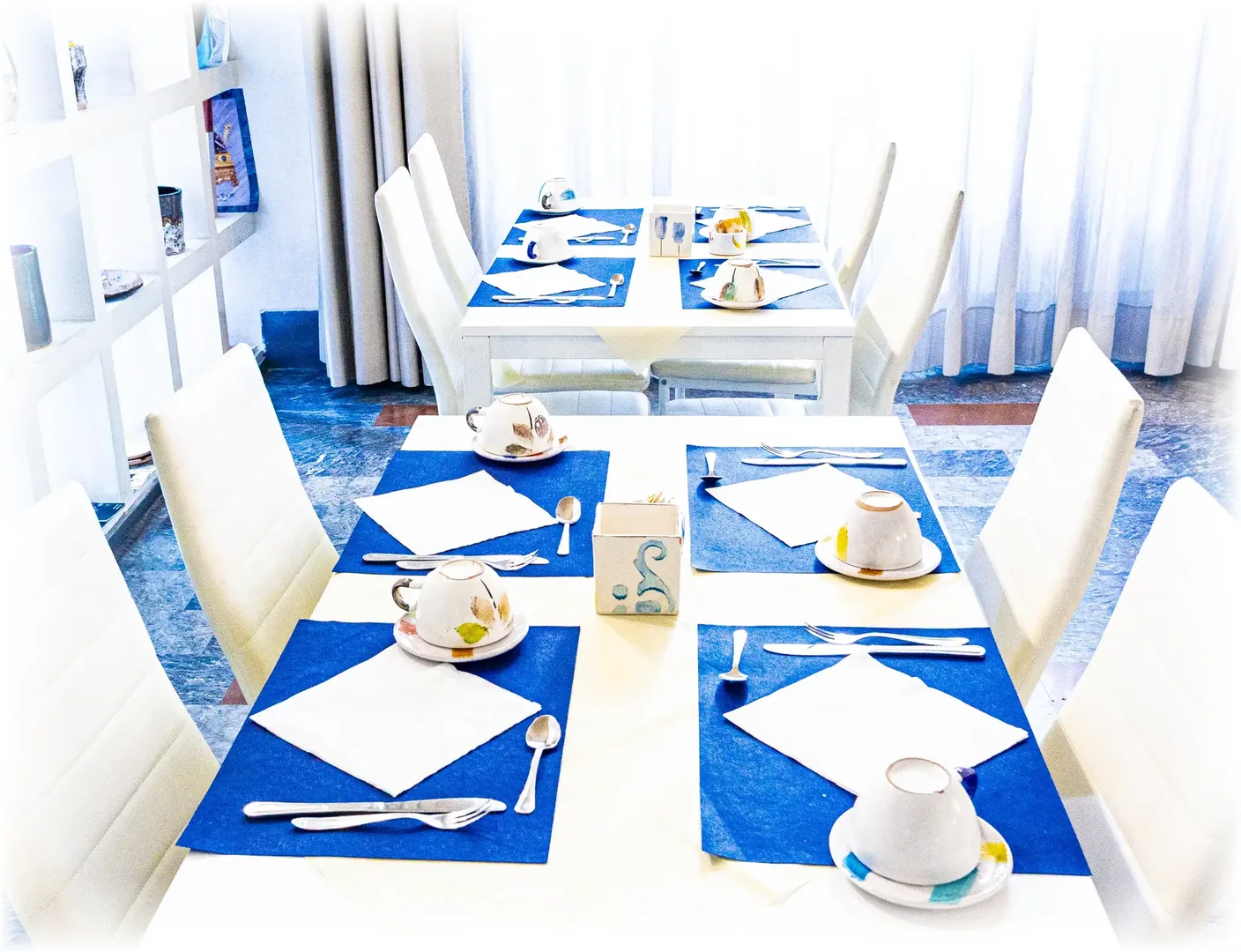 Breakfast table