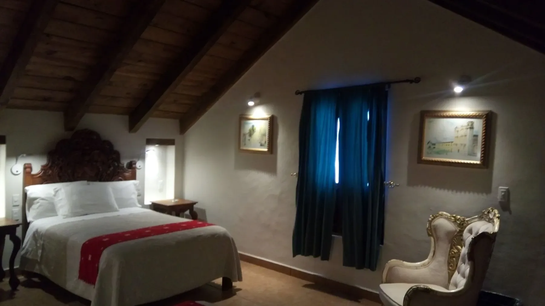 Double suite