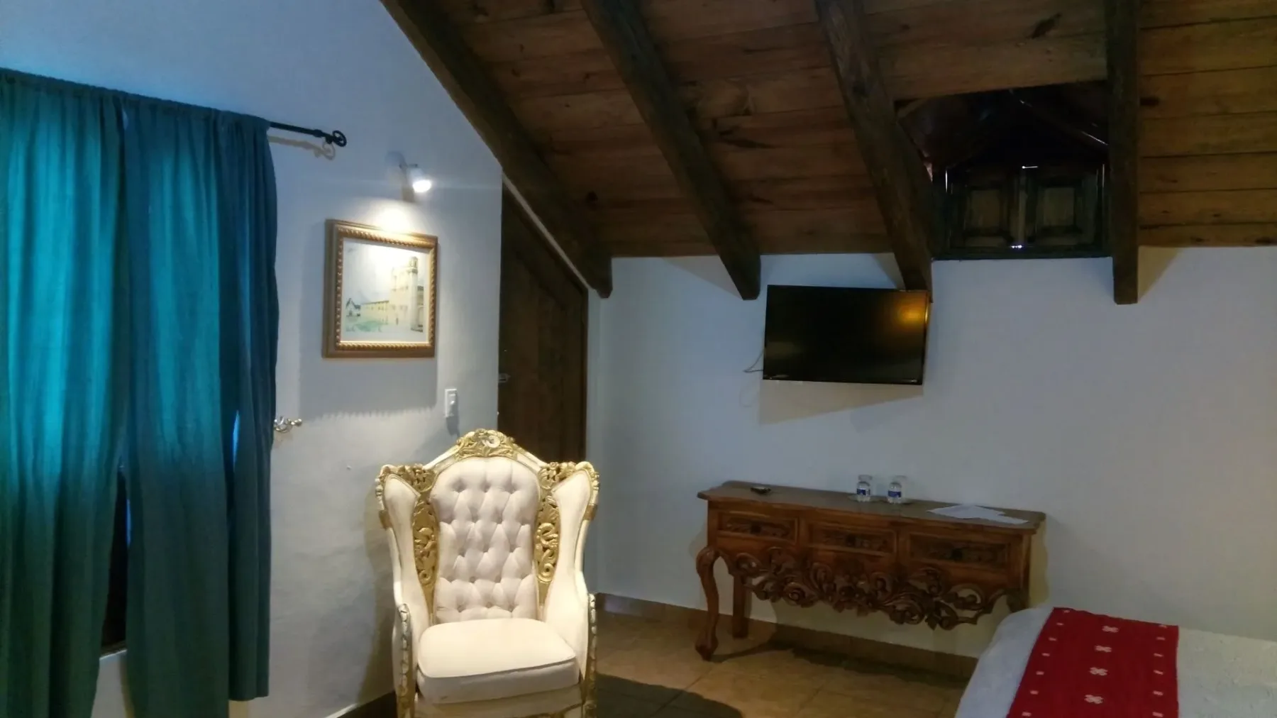 Double suite