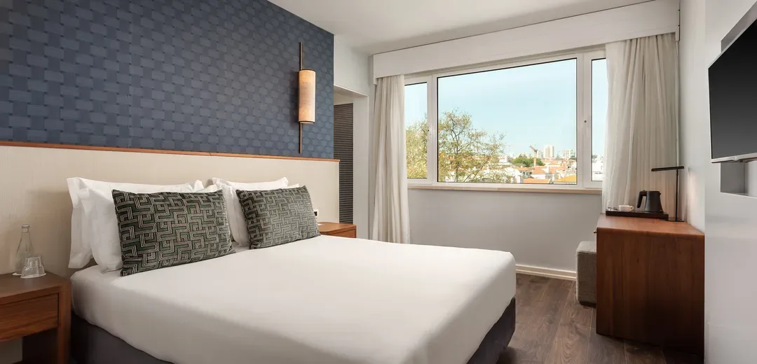 Superior Double Room with City View