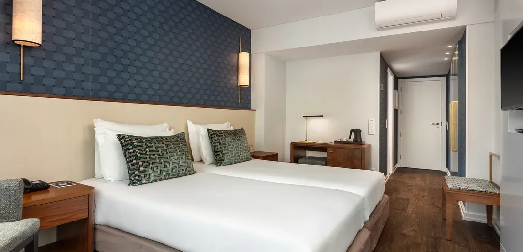 Hotel Baía Cascais guest room