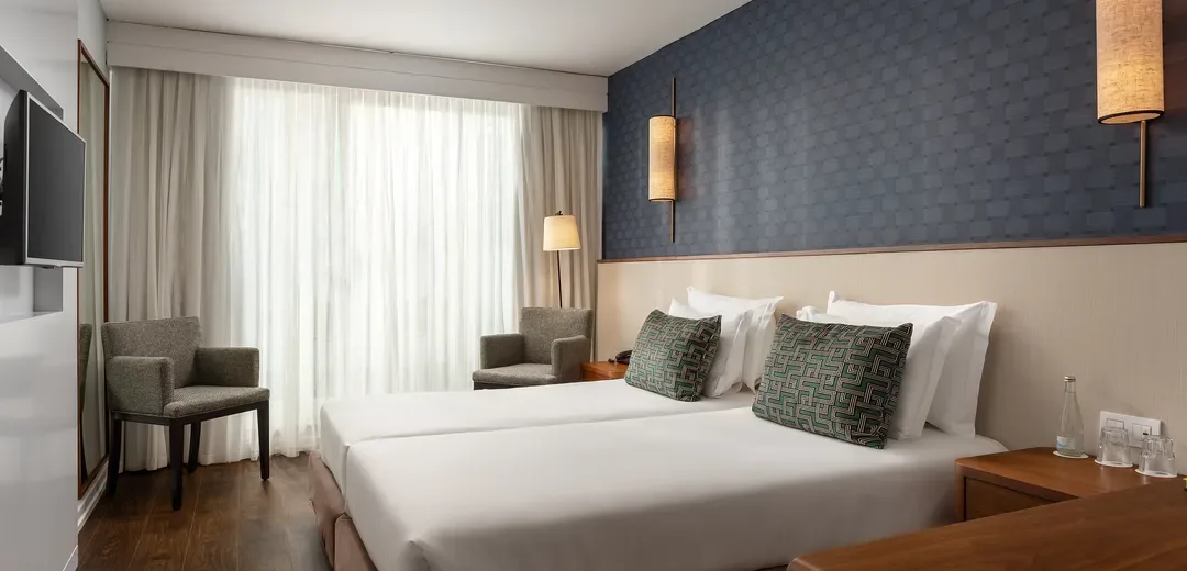 Hotel Baía Cascais guest room