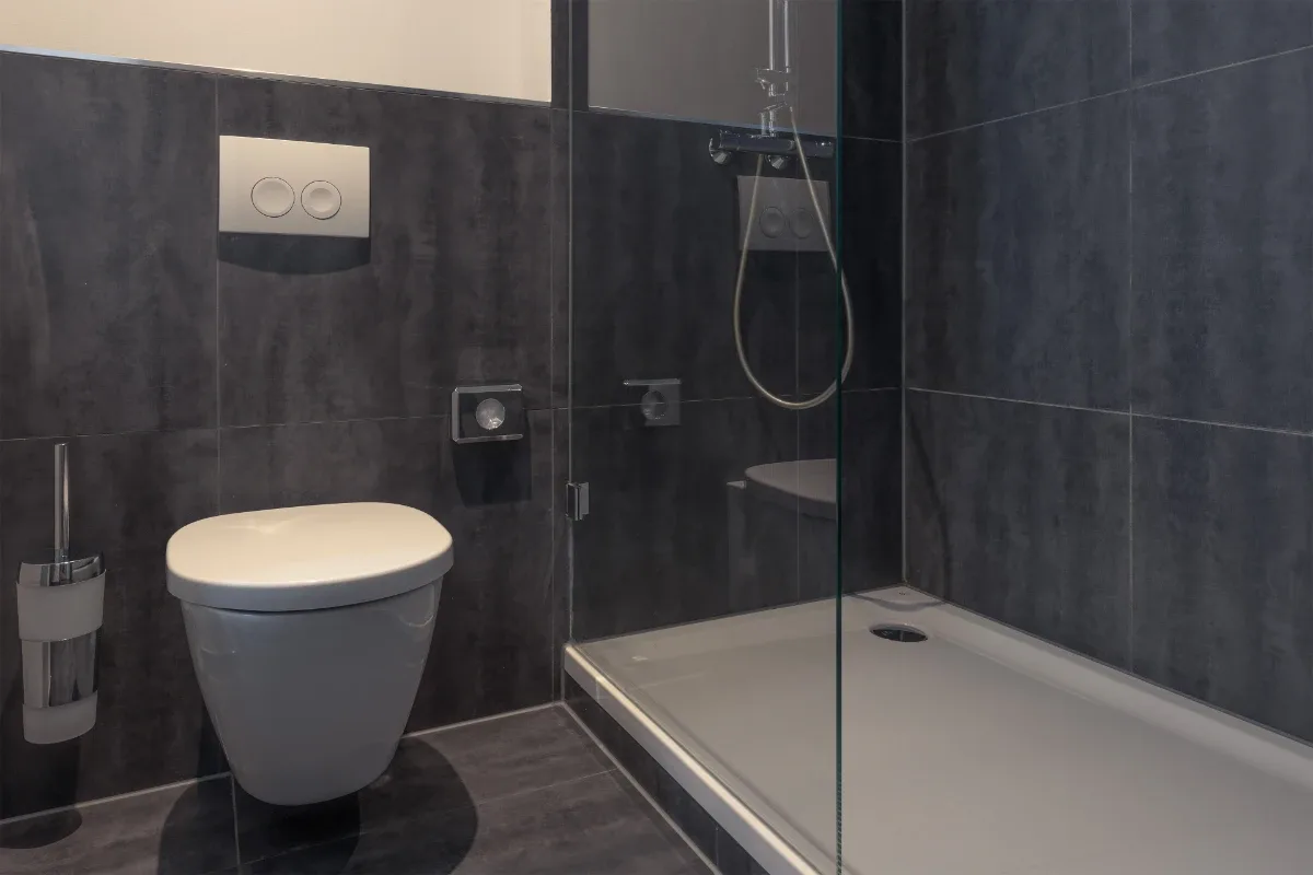 Baño del hotel.