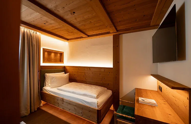 Classic Single room