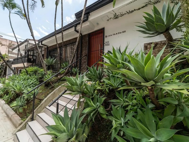 Charming 3BR w/ 3 Jacuzzis in El Poblado