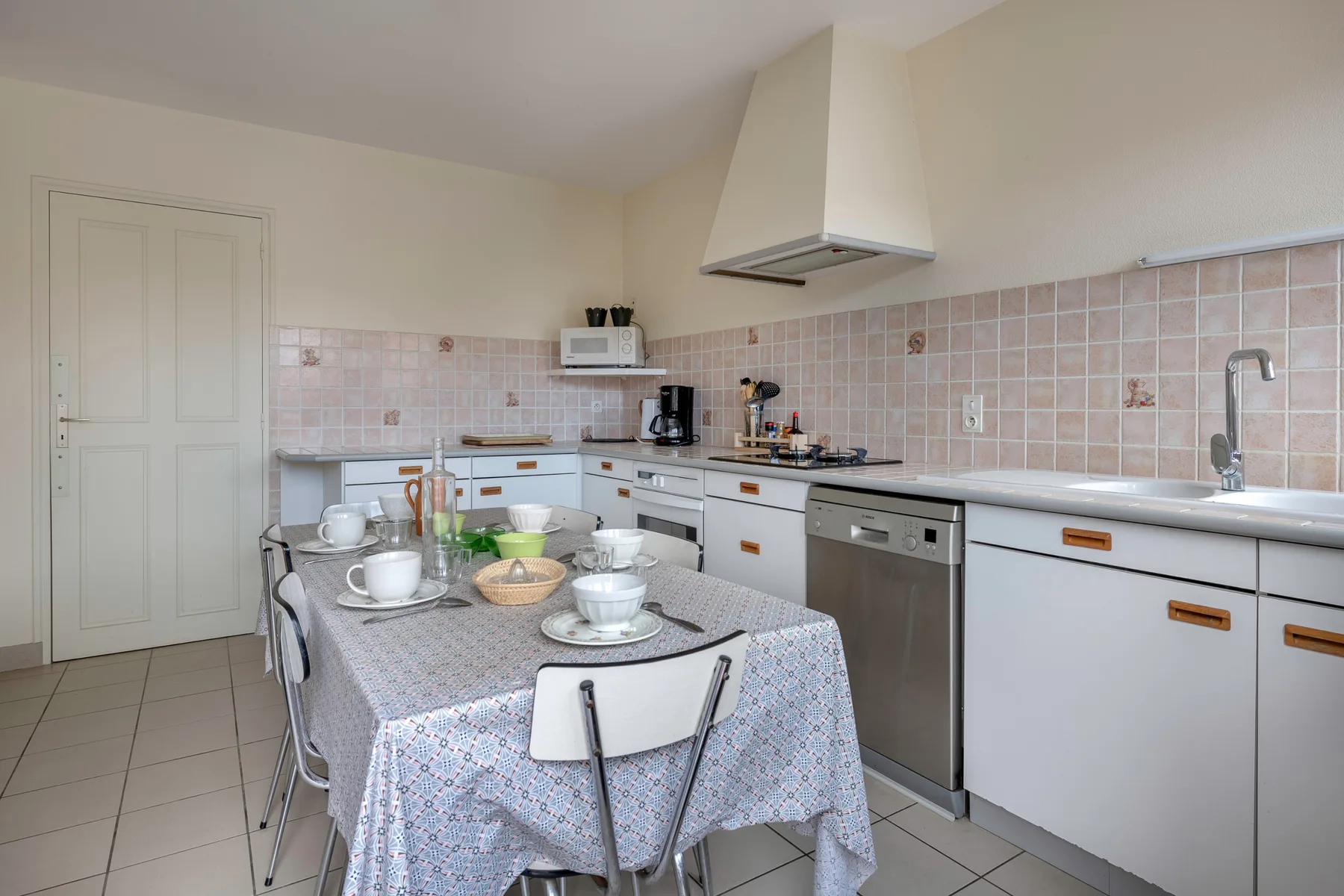 House listing gallery photo