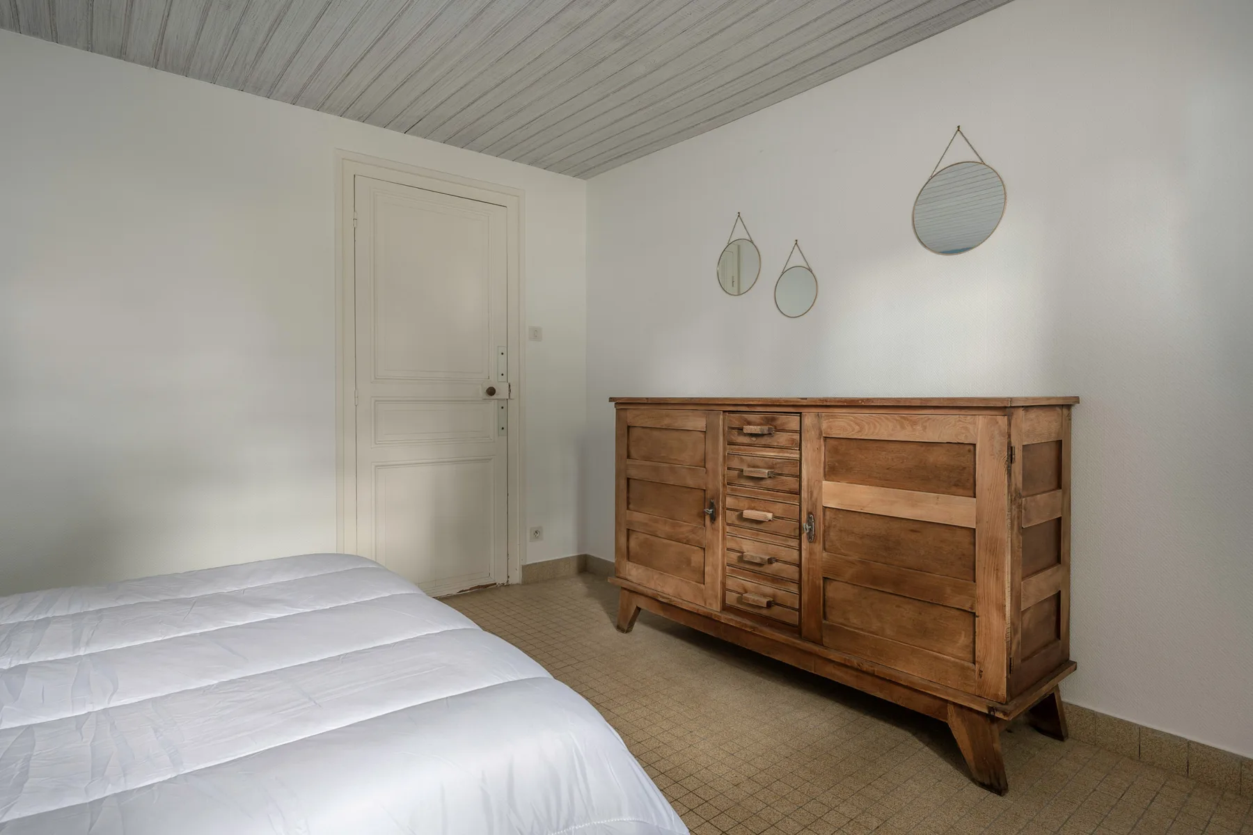 House listing gallery photo