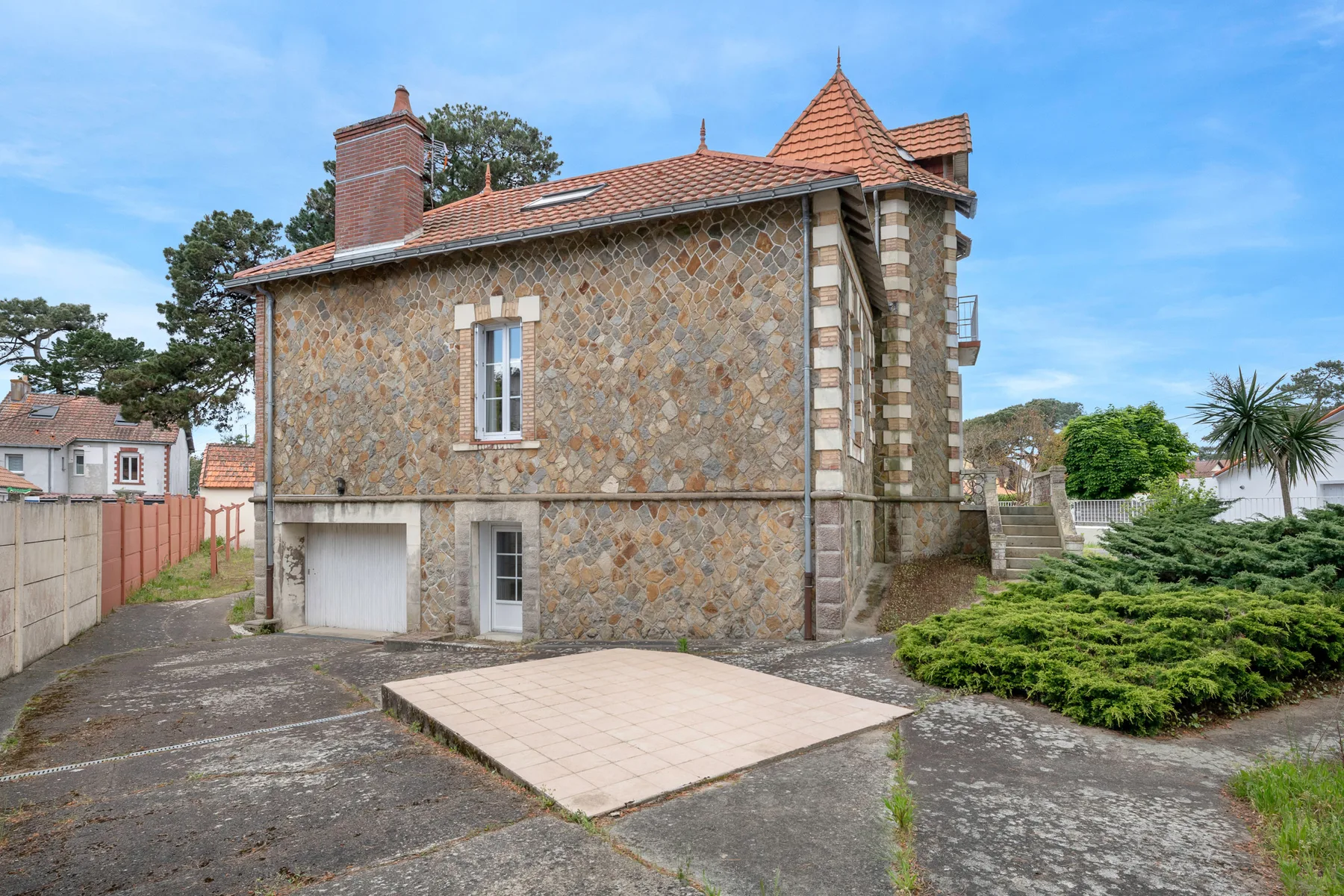 House listing gallery photo