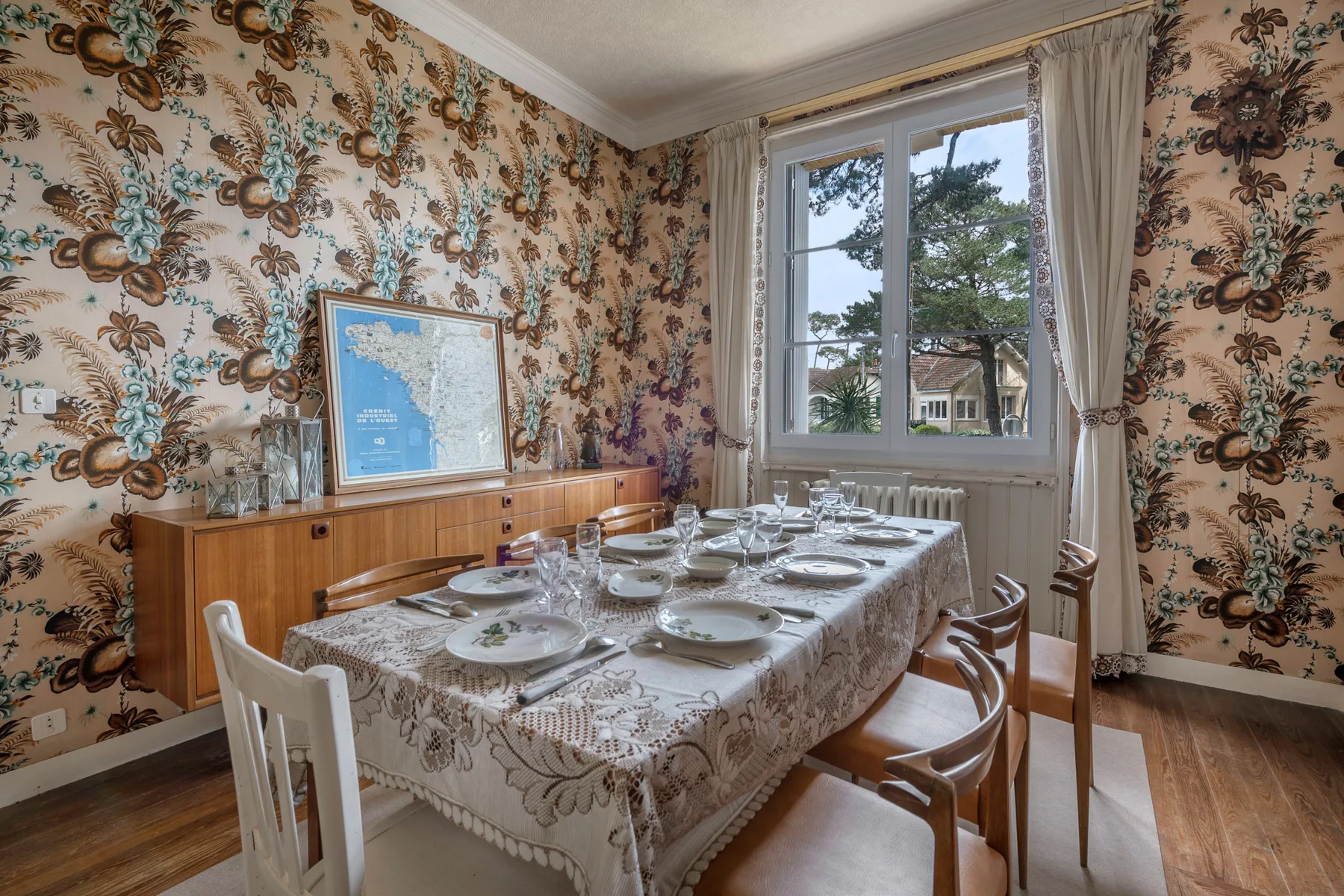 House listing gallery photo