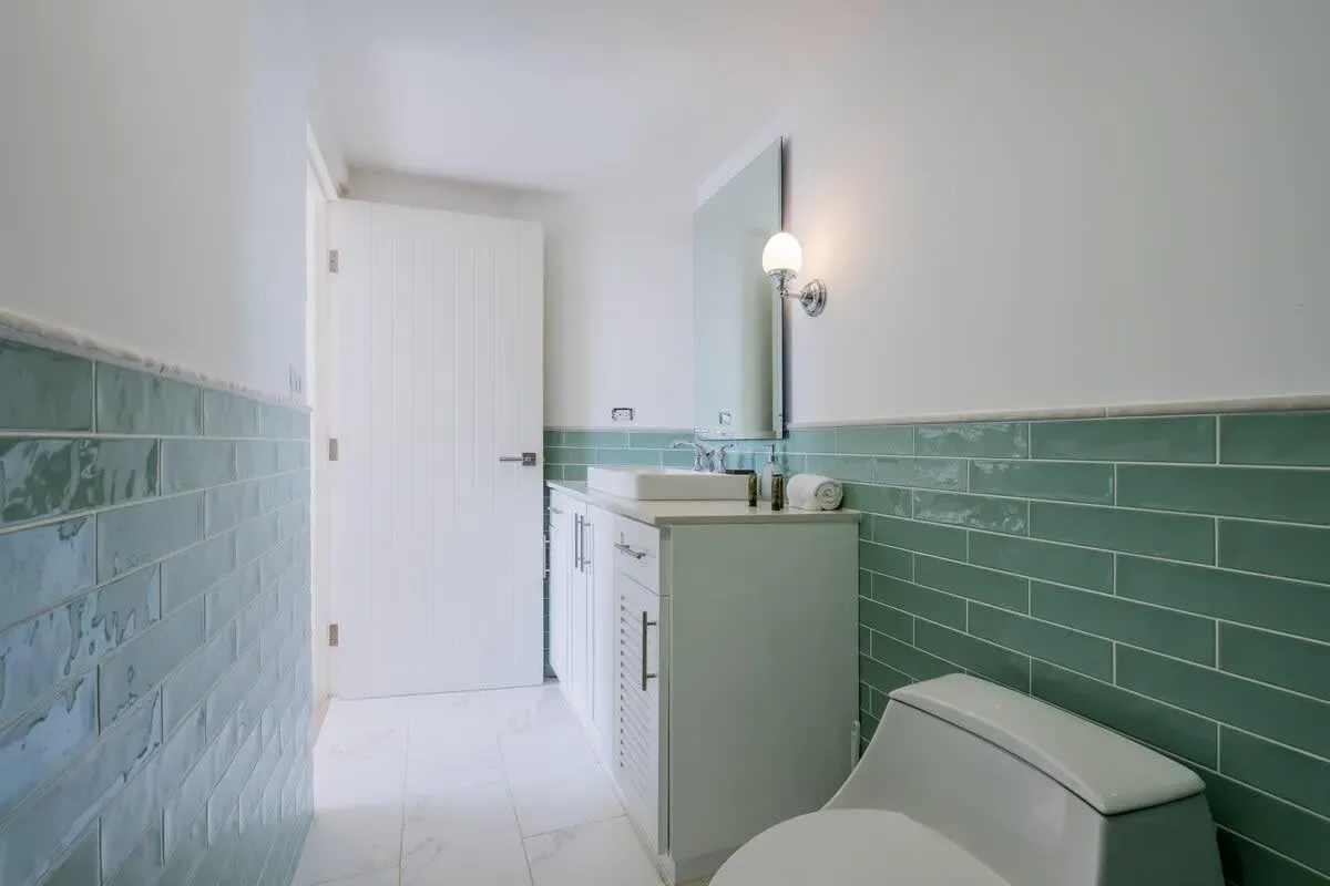 Enchanting 3BR in Casco Antiguo w/ Balcony