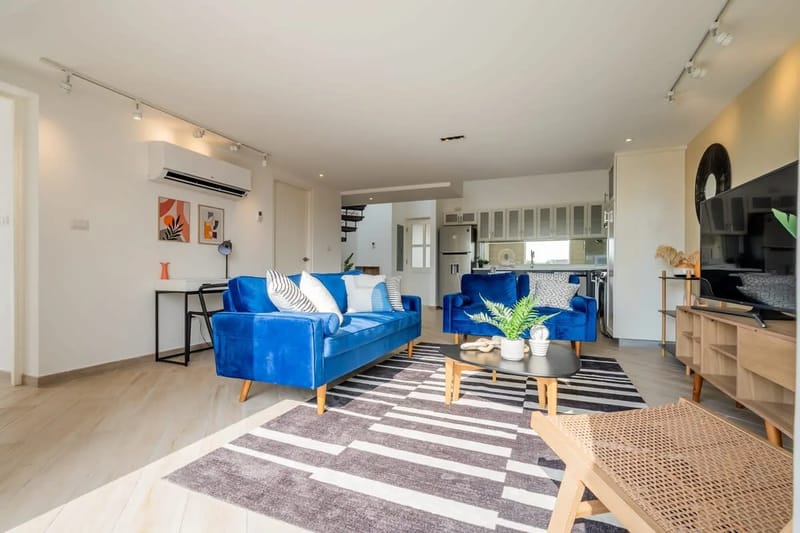 Enchanting 3BR in Casco Antiguo w/ Balcony